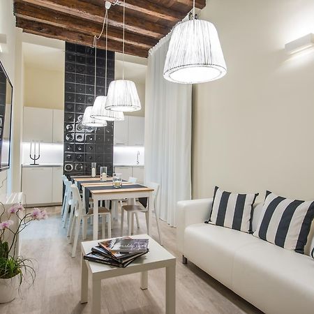 Luxuryenne Hotel Cagliari Exterior photo