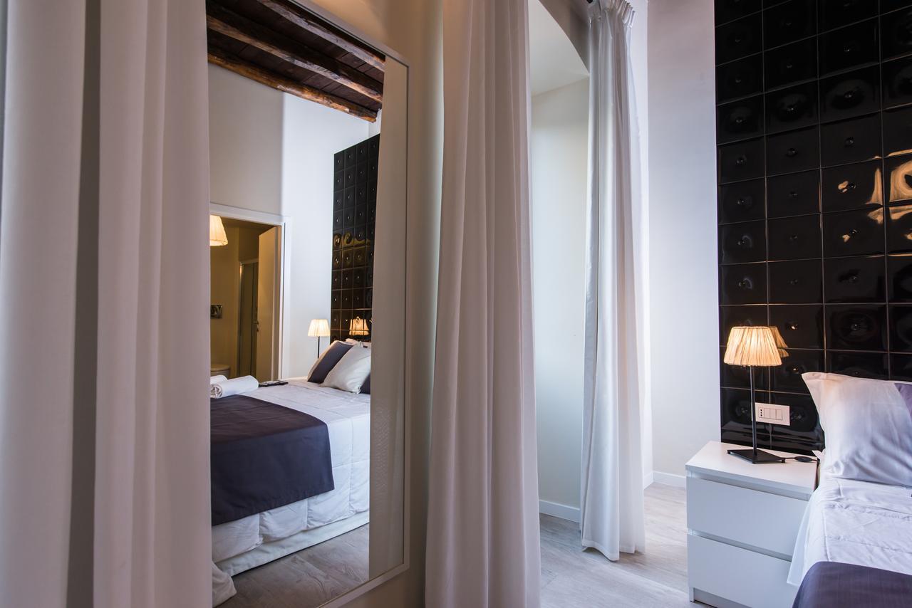 Luxuryenne Hotel Cagliari Exterior photo