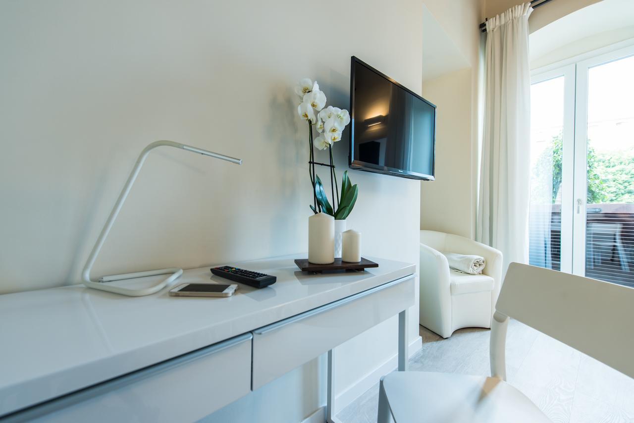 Luxuryenne Hotel Cagliari Exterior photo