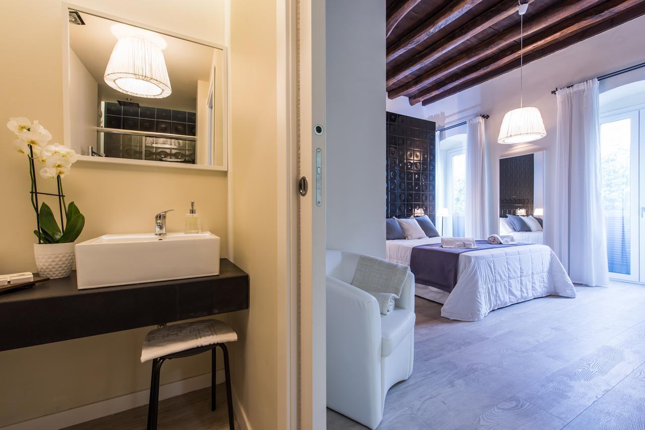 Luxuryenne Hotel Cagliari Exterior photo